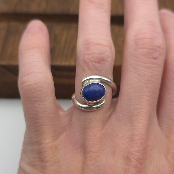 Jewelry - Size 6.5 Sterling Silver Lapis Lazuli Stone Ring A381